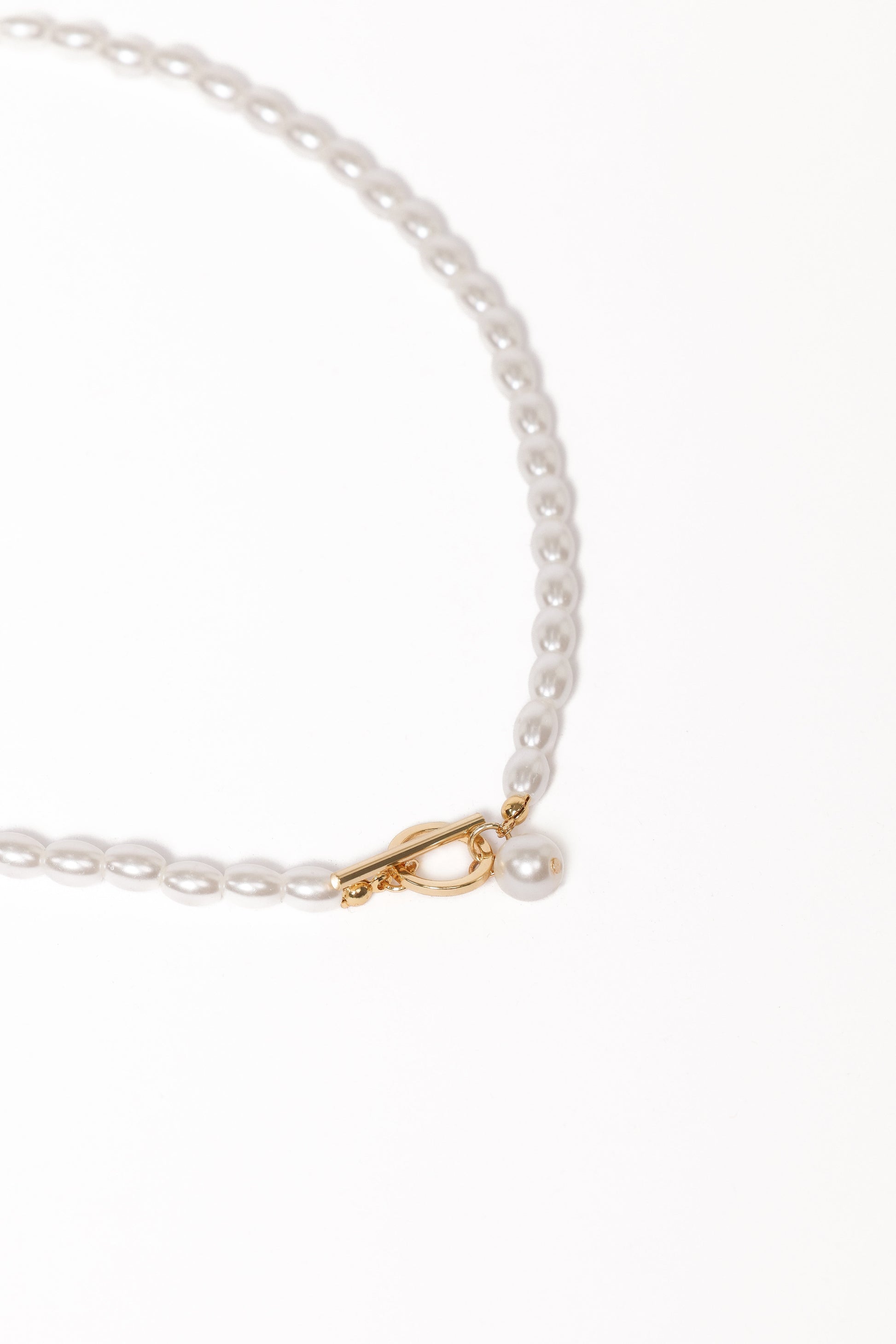 Alira Necklace - Pearl