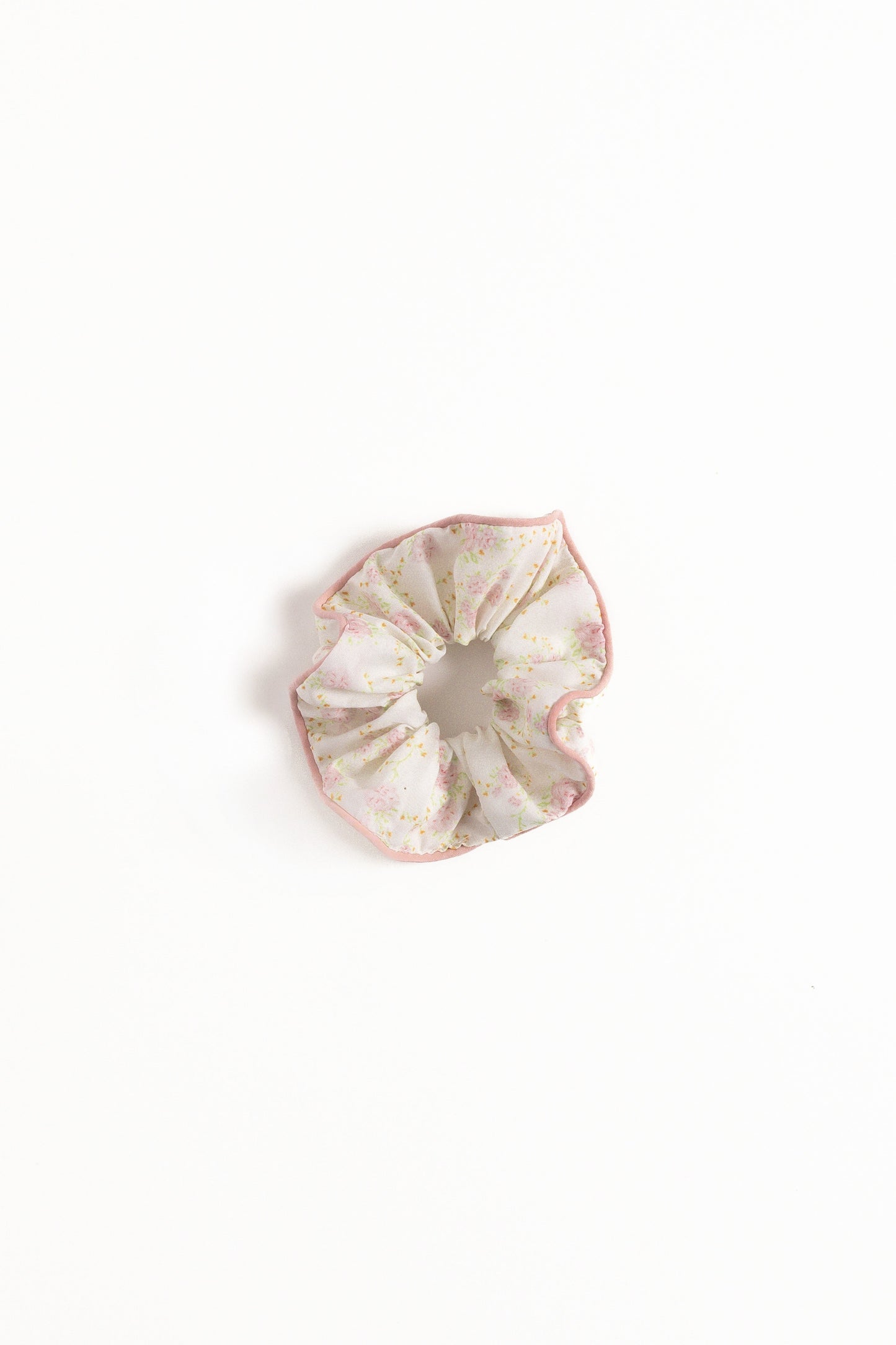 Amira Scrunchie - Pink Floral