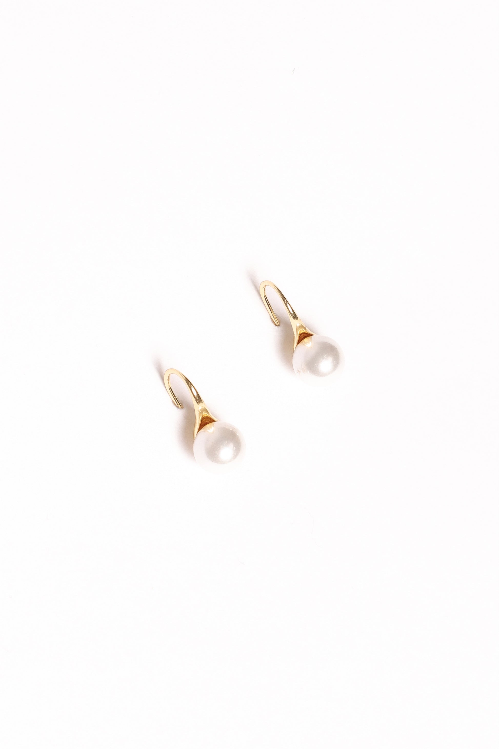 Finley Earrings - Gold/Pearl
