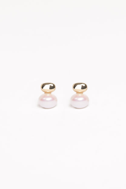 Karlie Earrings - Pearl