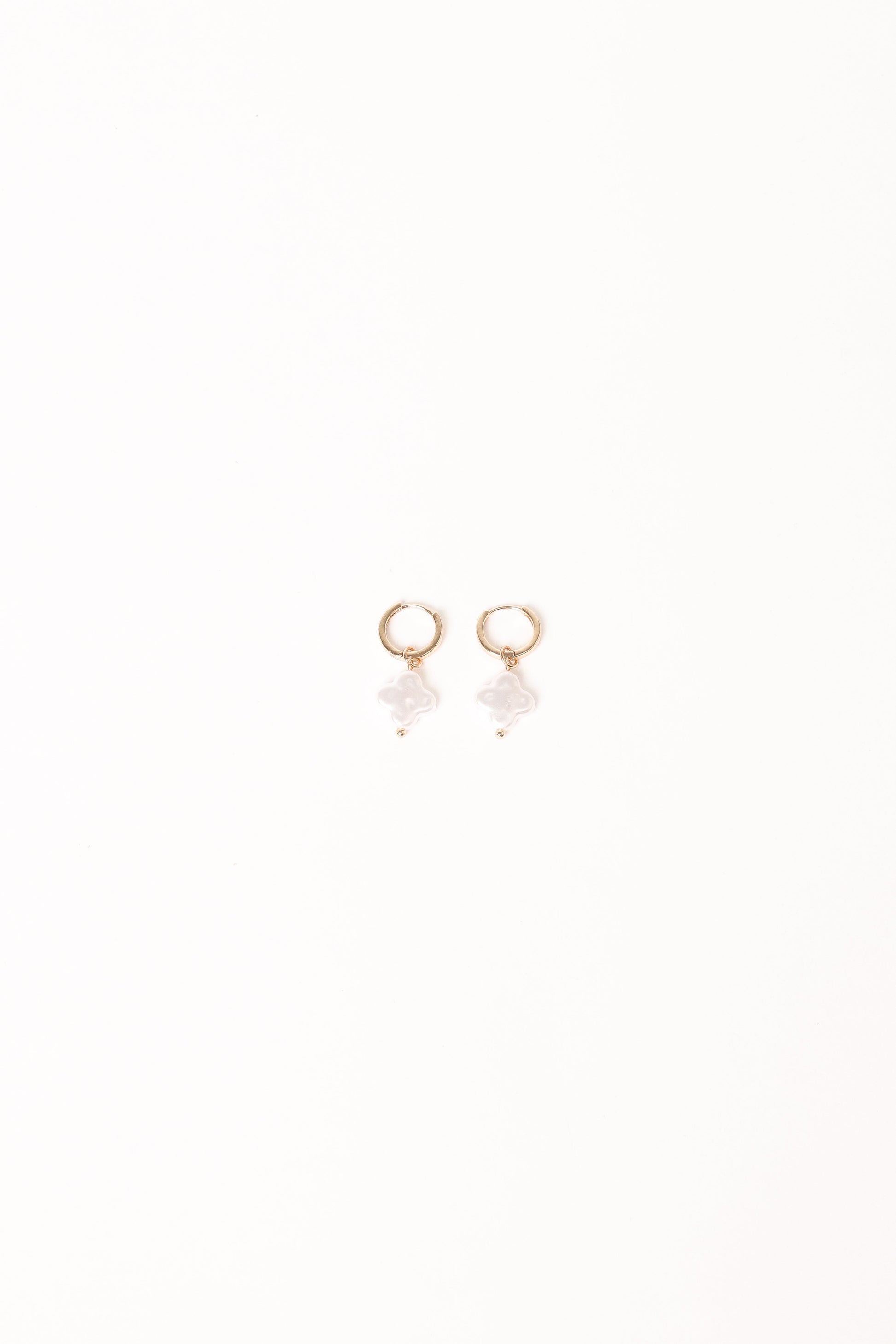 Kieran Earrings - Gold/Pearl