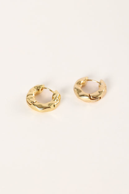 Simone Textured Hoop Earrings - Gold