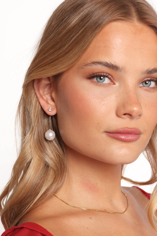 Vivienne Earrings - Gold/Pearl