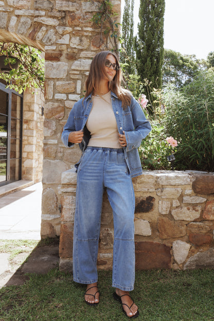 Sophie Cropped Barrel Jean - Medium Wash