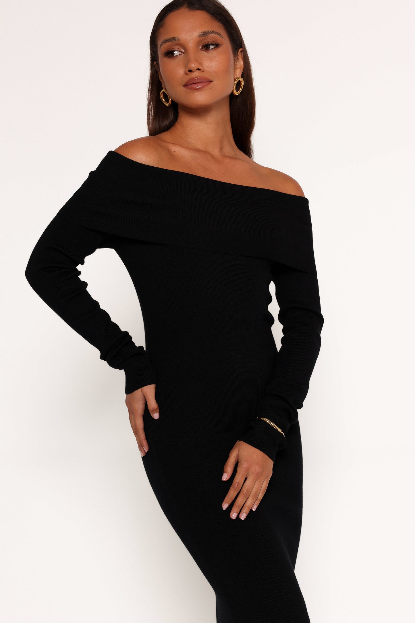 Archie Off the Shoulder Midi Dress - Black