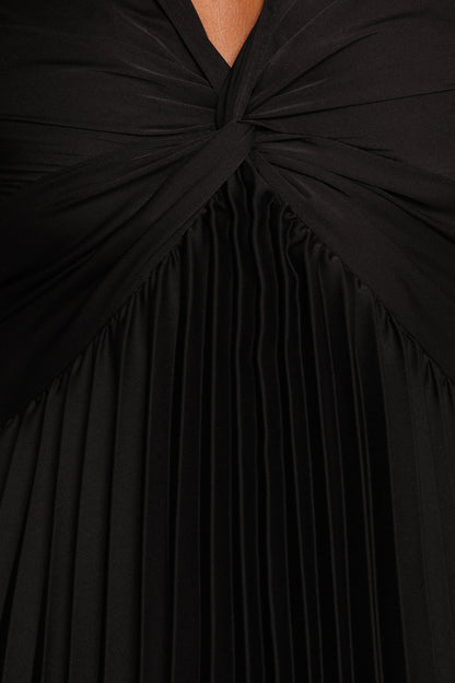 Nova Flutter Sleeve Midi Dress - Black
