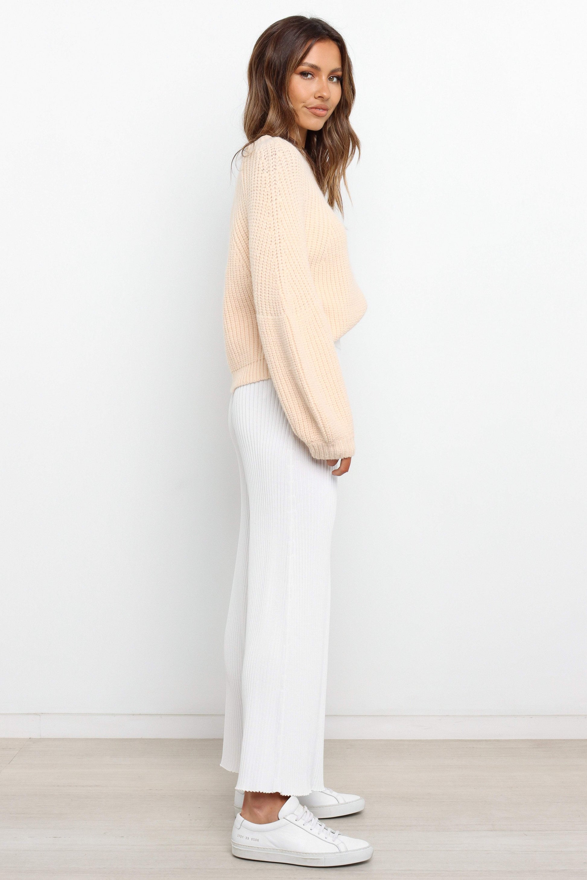 London Knit Sweater - Beige