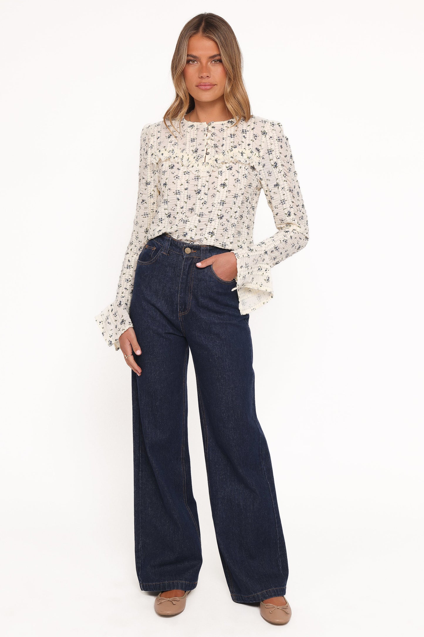 Eira Textured Ruffle Top - Cream Blue Floral